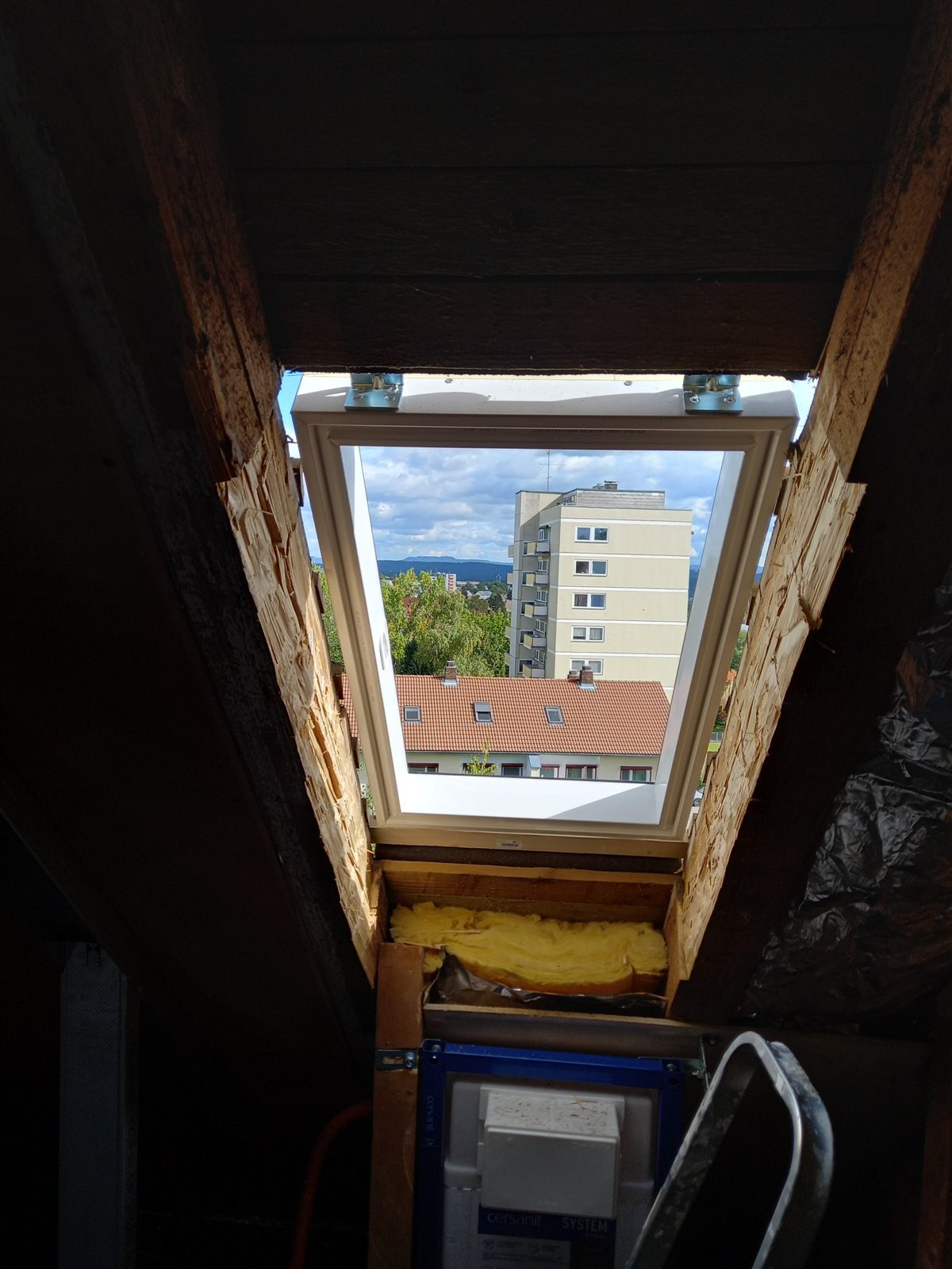 Neu eingebautes Dachfenster